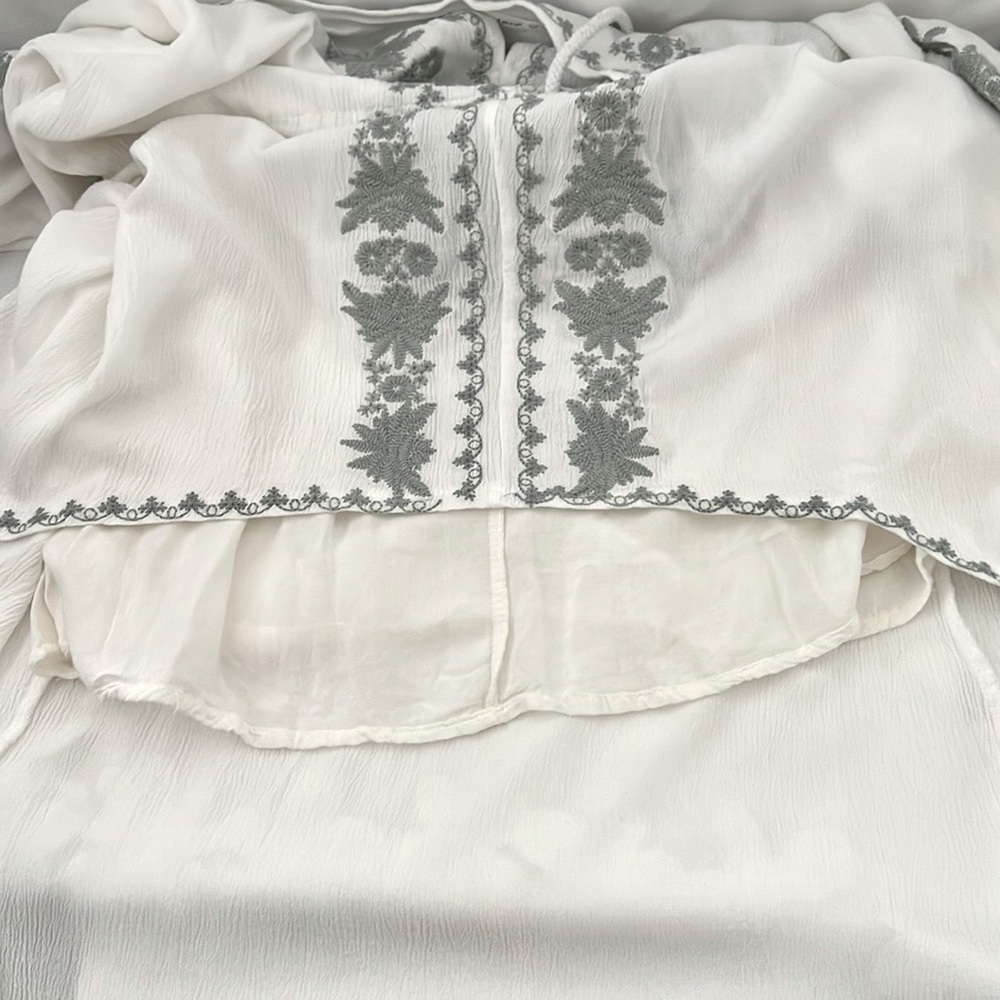 R. Vivimos / High~Low Embroidered Dress / Boho - Picture 13 of 16